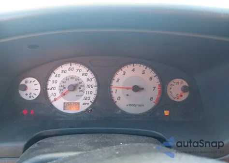 2001 Nissan Pathfinder Se z USA, uszkodzony, nr VIN JN8DR07Y31W513894